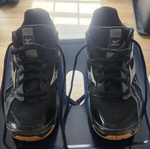 Mizuno Volleyball Shoes